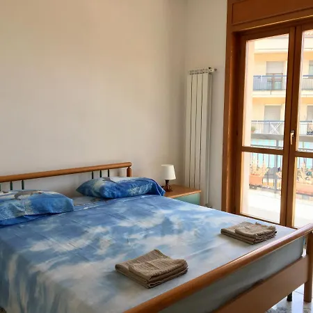 Luci Del Mare Apartment
